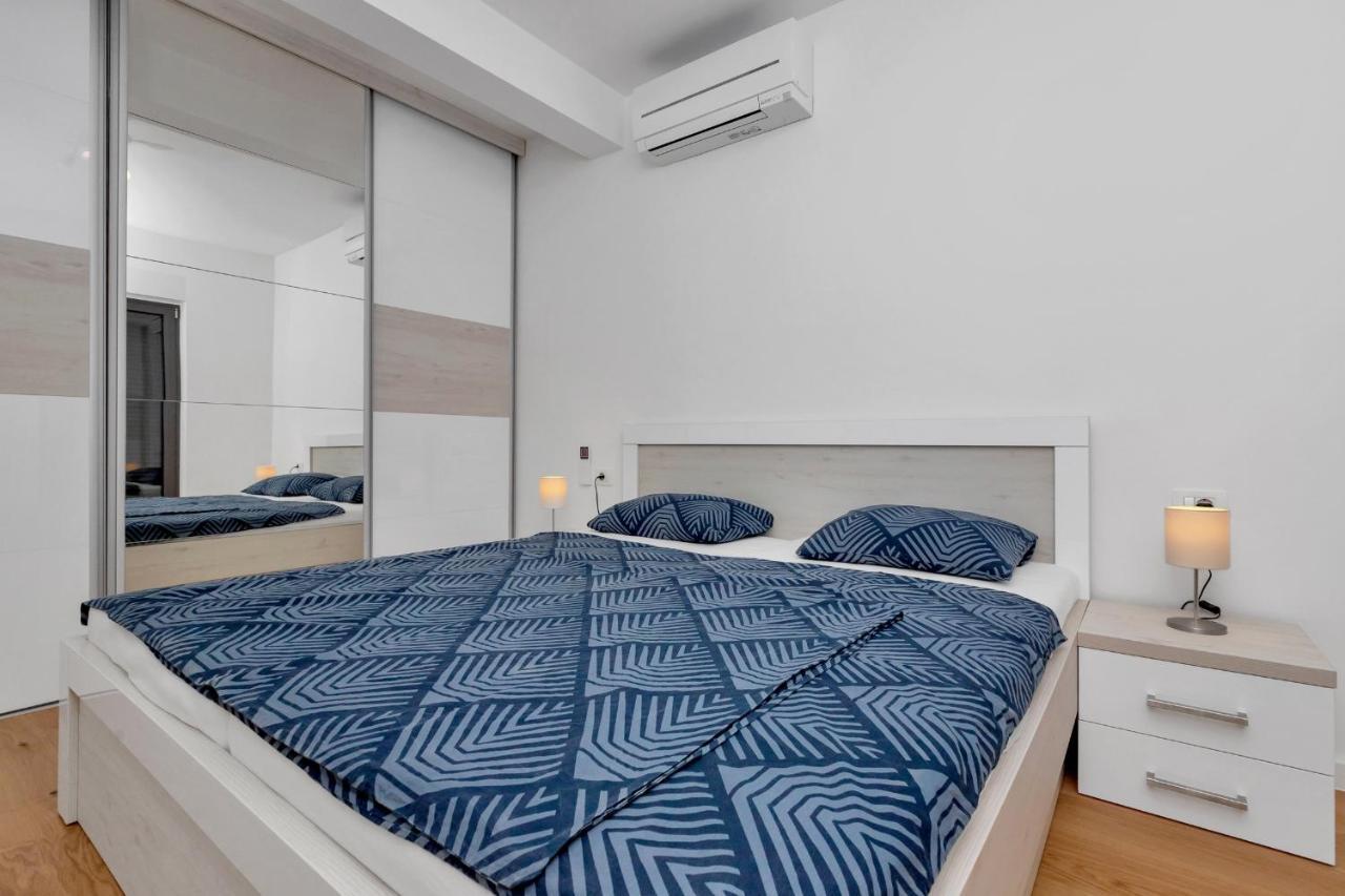 Luxury Apartment Sidro With Free Beach Parking Makarska Exterior photo