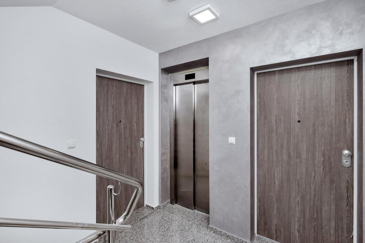 Luxury Apartment Sidro With Free Beach Parking Makarska Exterior photo
